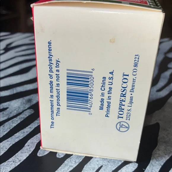 Michigan Football Ornament - Picture 7 of 9